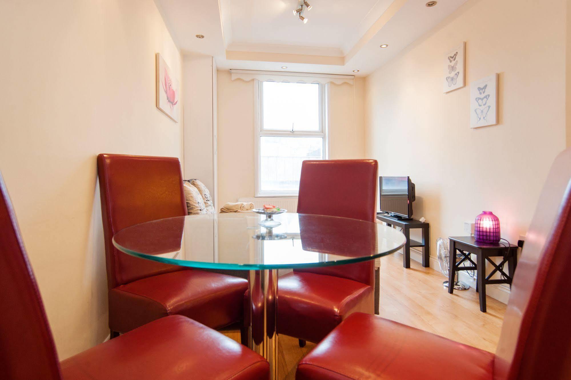 Kings Cross Apartment Лондон Экстерьер фото